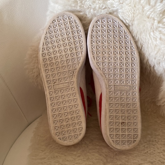 RED SUEDE PUMA SNEAKERS - Picture 4 of 4